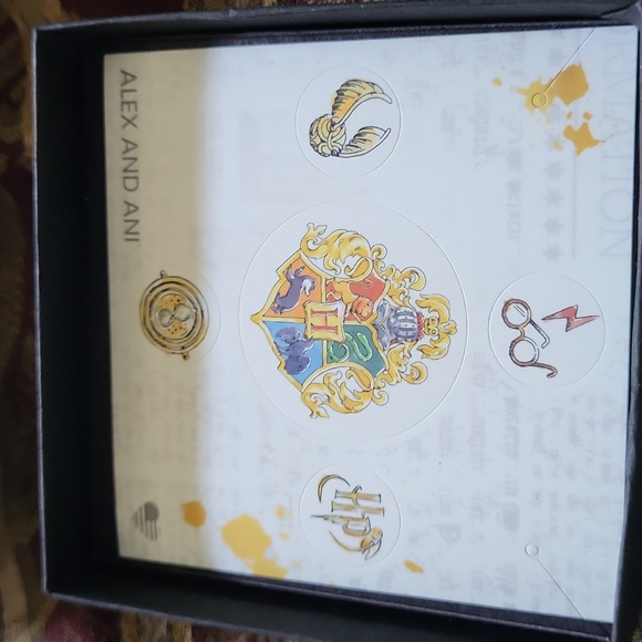 Alex ani harry potter I rather be at hogwarts blue charm stickers boxed 📦 - Picture 2 of 5